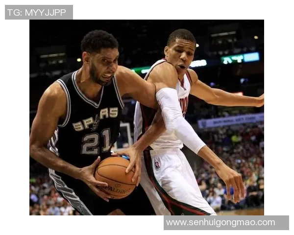 足球球星九宫格标签大揭秘:深度分析十大巨星背后的独特魅力与成长轨迹 足球球星九宫格标签大揭秘:深度分析十大巨星背后的独特魅力与成长轨迹